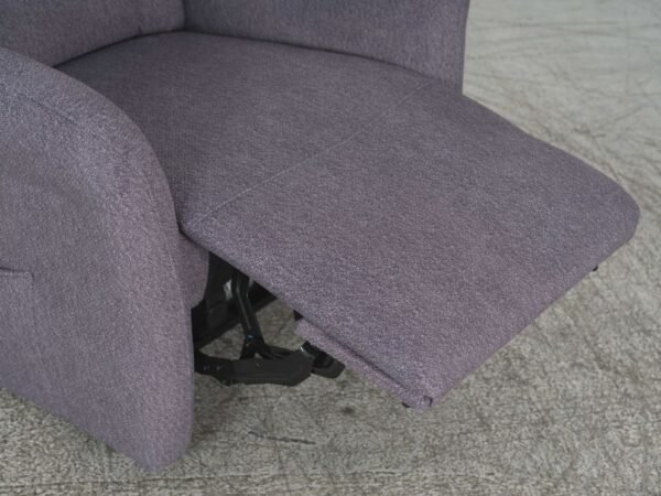 iris-dgrey-06 Fotelis IRIS // Dark Grey